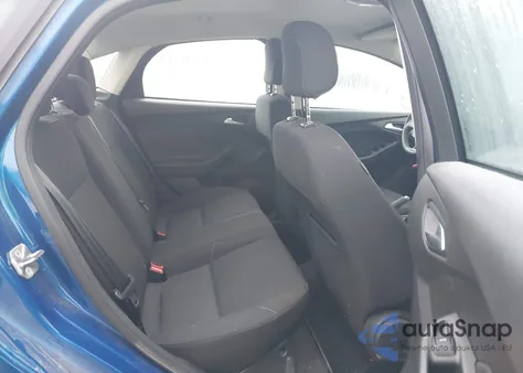 2018 Ford Focus Se z USA, uszkodzony, nr VIN 1FADP3FE5JL211816